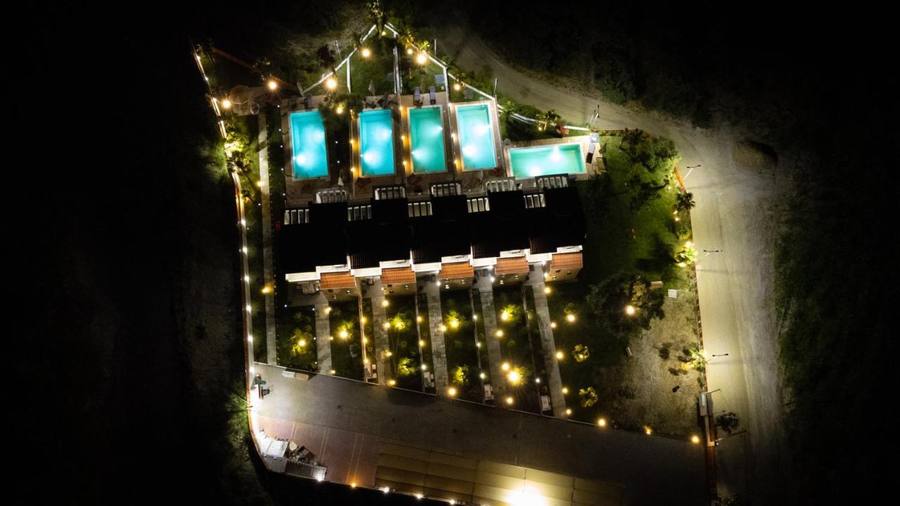 Pefkohori Golden Mountain Beach Villas Экстерьер фото