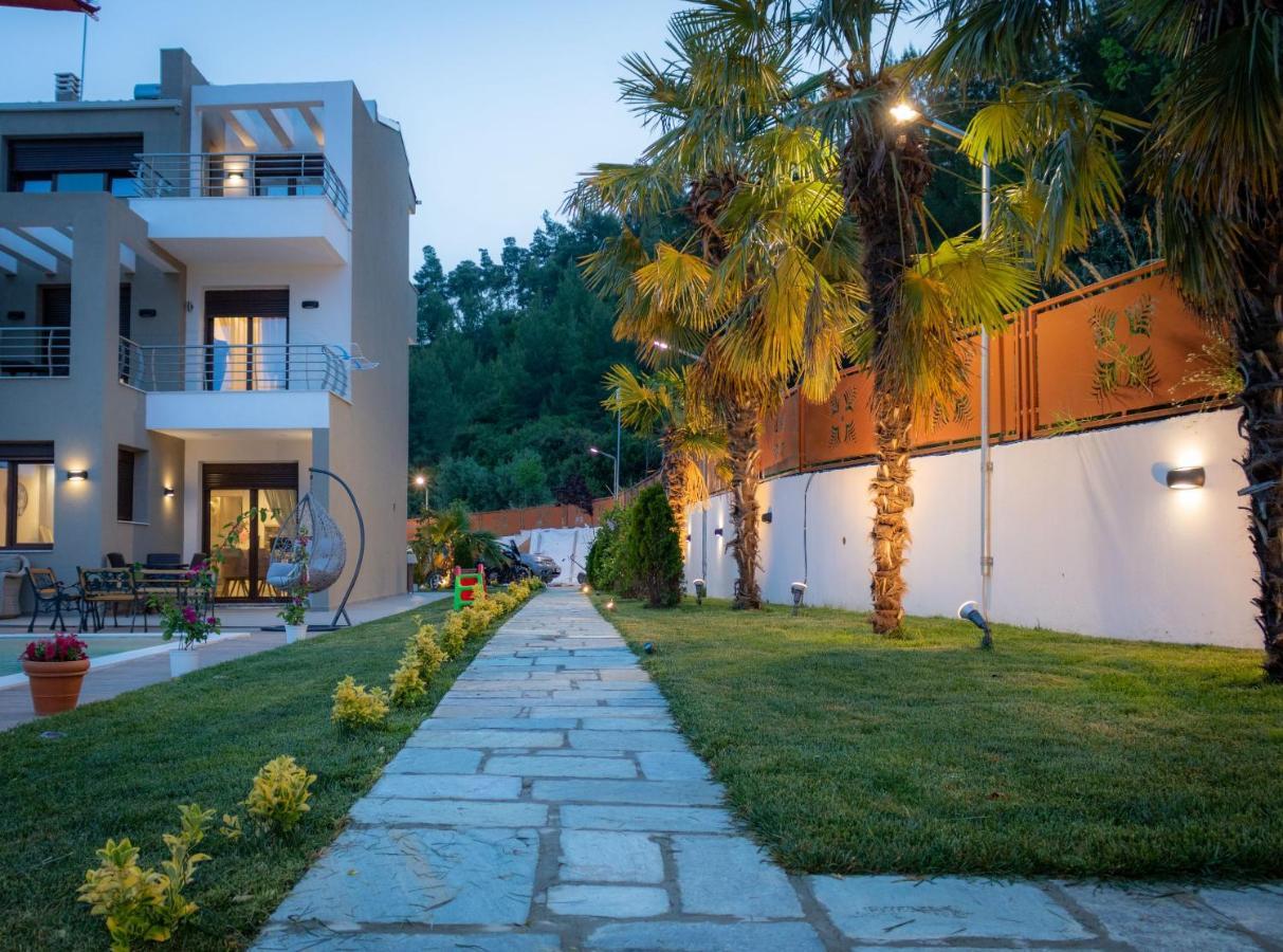 Pefkohori Golden Mountain Beach Villas Экстерьер фото